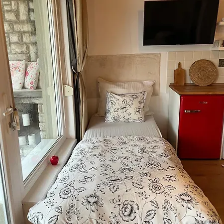 Apartman By The