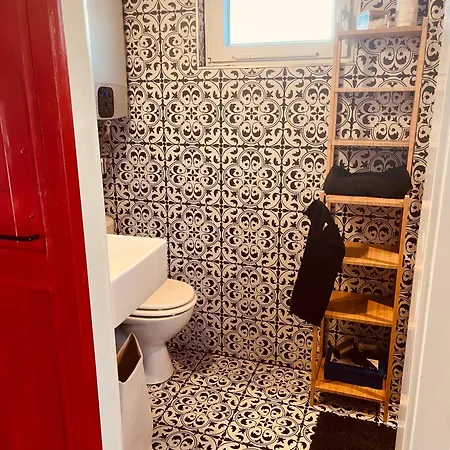 By The * قرية بالاتونودفاري