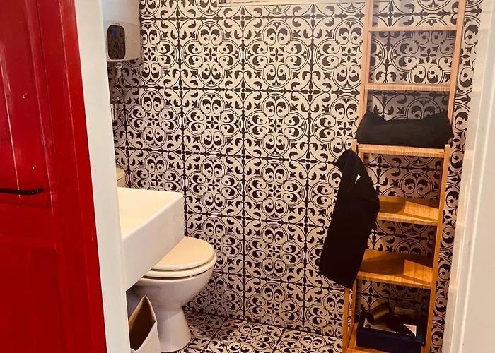 By The * バラトンウドヴァリ